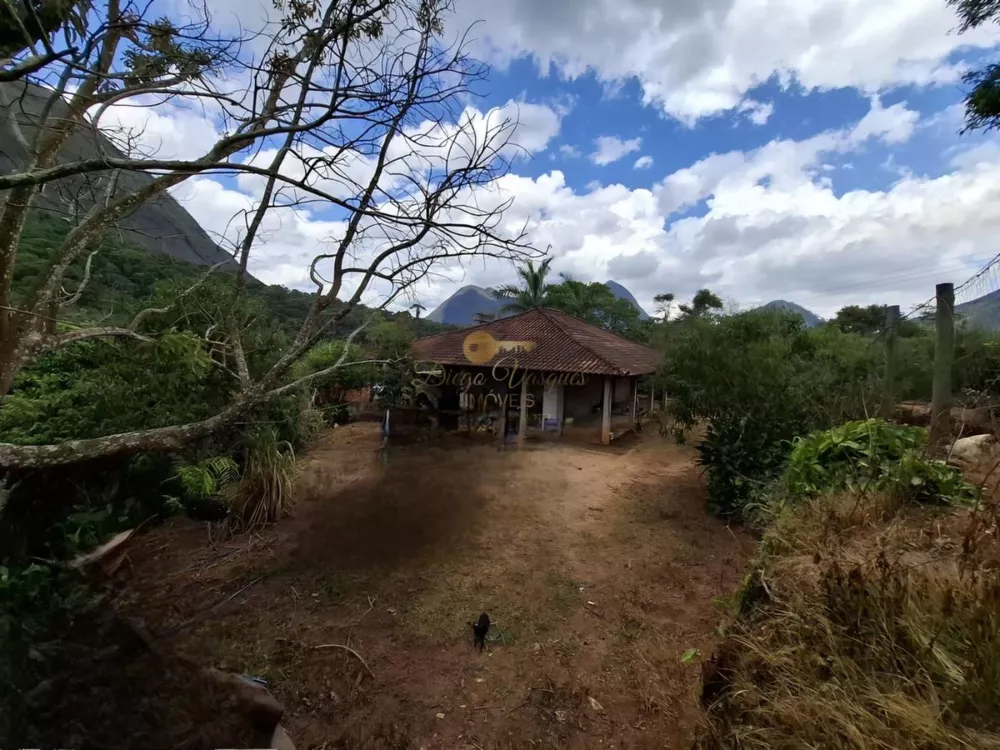 Fazenda à venda com 3 quartos, 90000m² - Foto 1