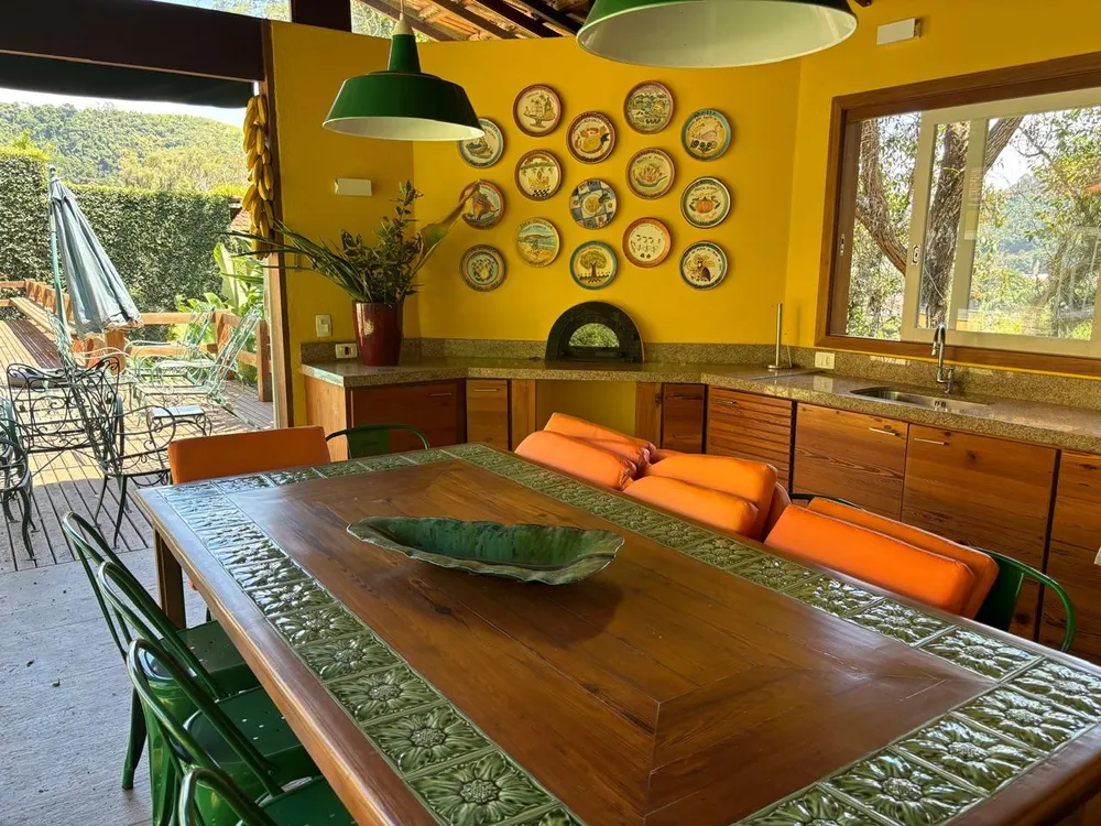 Casa, 4 quartos, 2420 m² - Foto 2