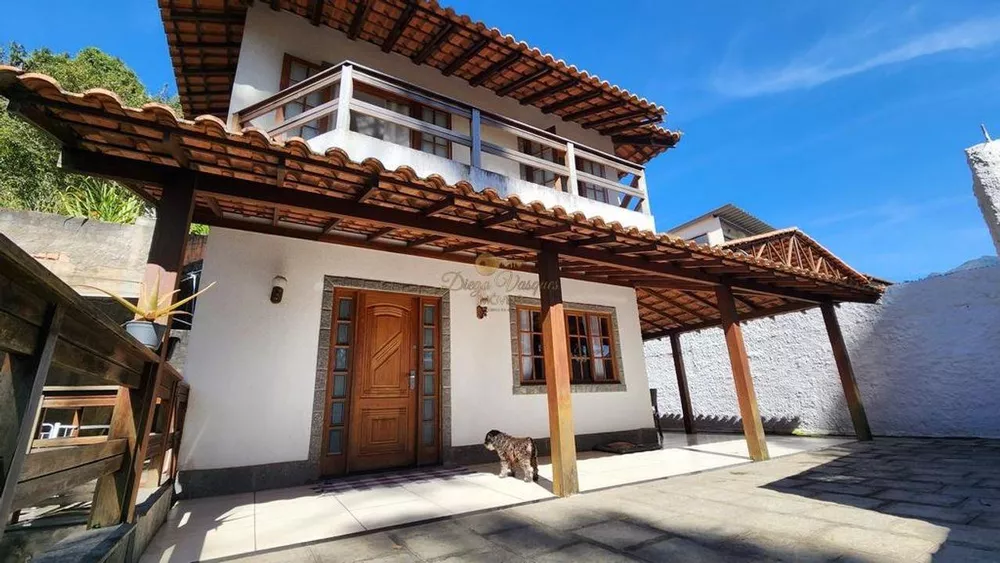 Casa, 4 quartos, 152 m² - Foto 1