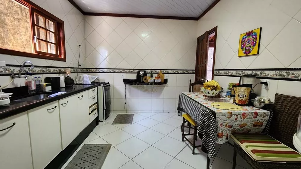 Casa, 4 quartos, 152 m² - Foto 2