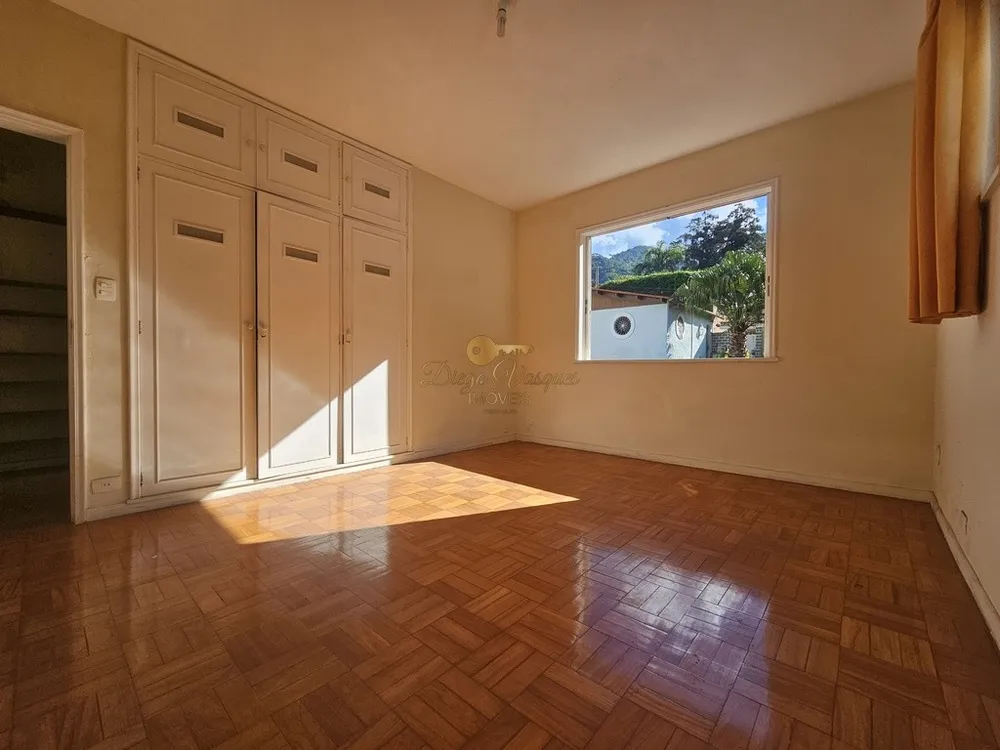 Casa, 3 quartos, 220 m² - Foto 17