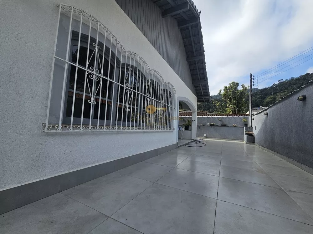 Casa, 3 quartos, 186 m² - Foto 2