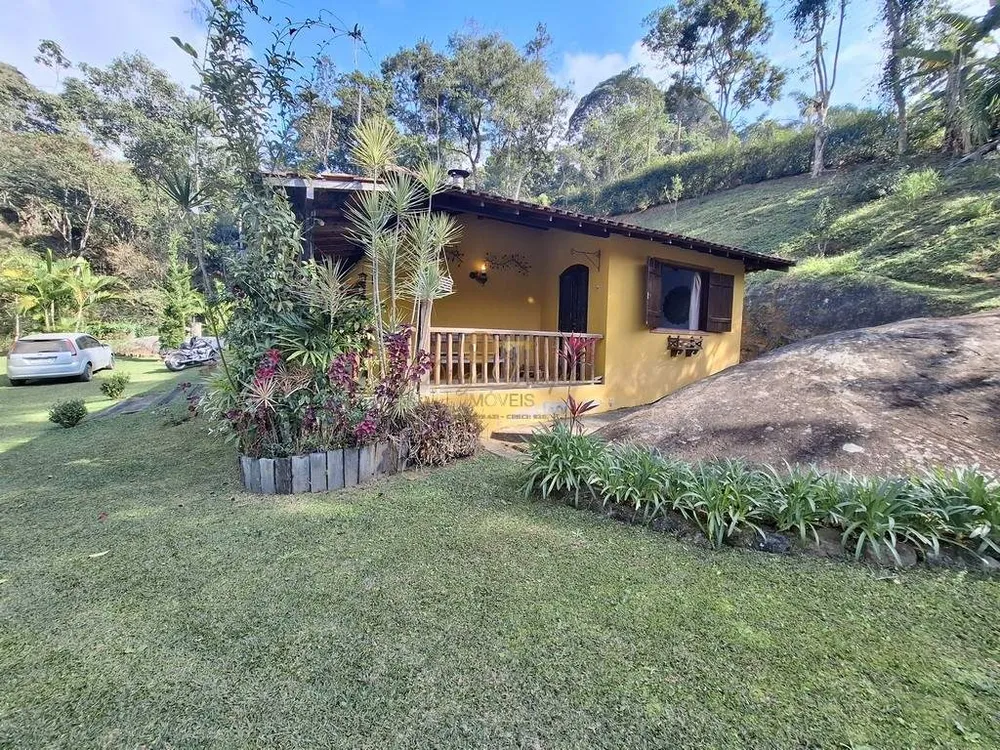 Casa, 2 quartos, 3800 m² - Foto 2