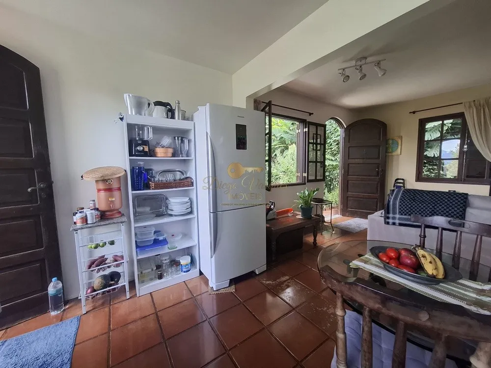 Casa, 3 quartos, 1259 m² - Foto 9