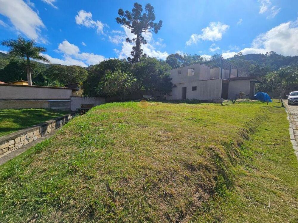 Terreno à venda, 272m² - Foto 2