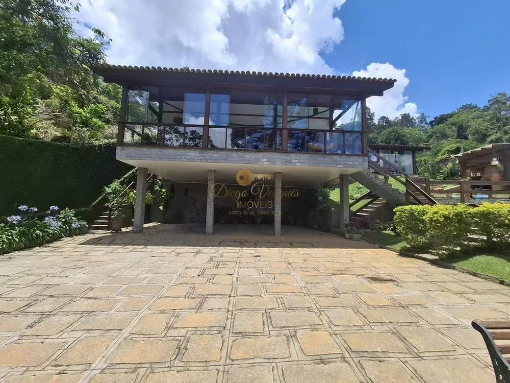 Casa de Condomínio à venda com 4 quartos, 1420m² - Foto 2