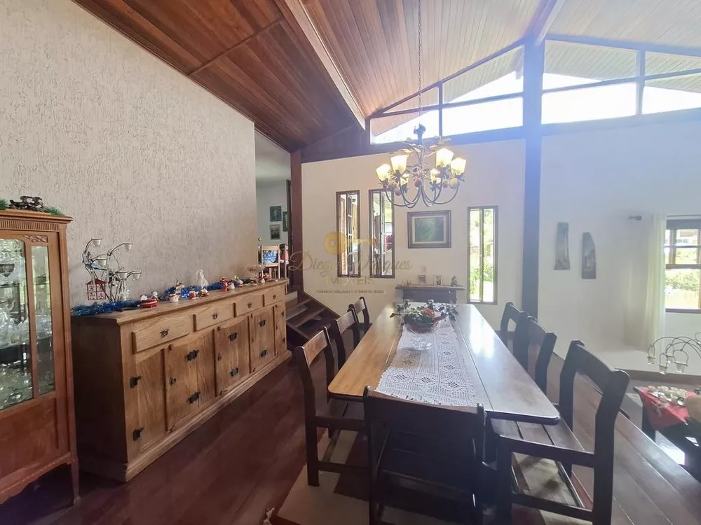 Casa de Condomínio à venda com 4 quartos, 1420m² - Foto 8