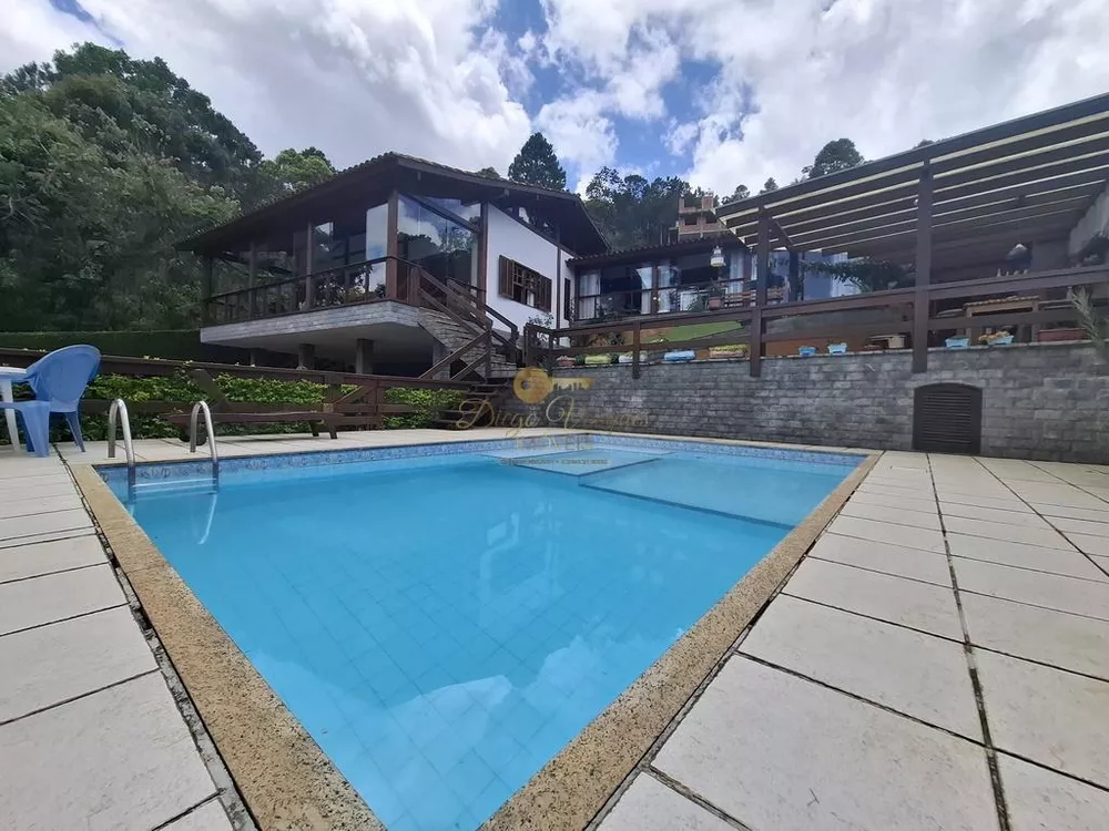 Casa de Condomínio à venda com 4 quartos, 1420m² - Foto 1