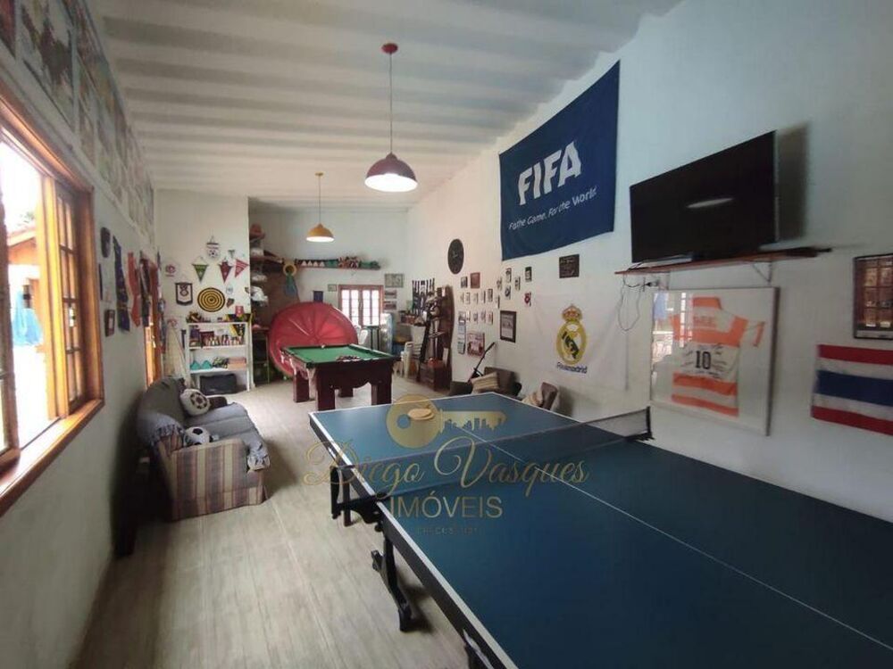 Casa, 16 quartos, 928 m² - Foto 13