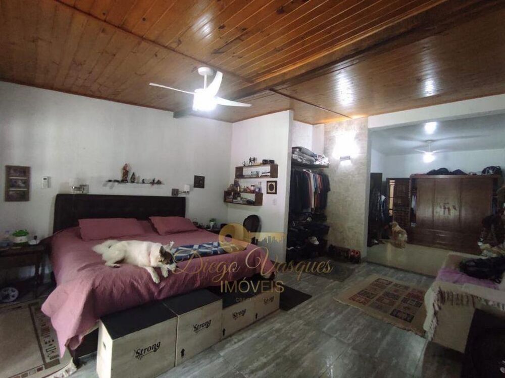 Casa, 16 quartos, 928 m² - Foto 14