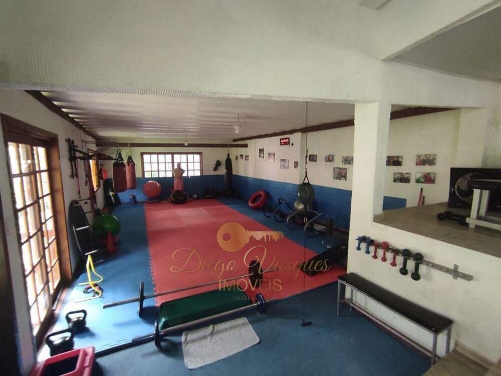 Casa, 16 quartos, 928 m² - Foto 20