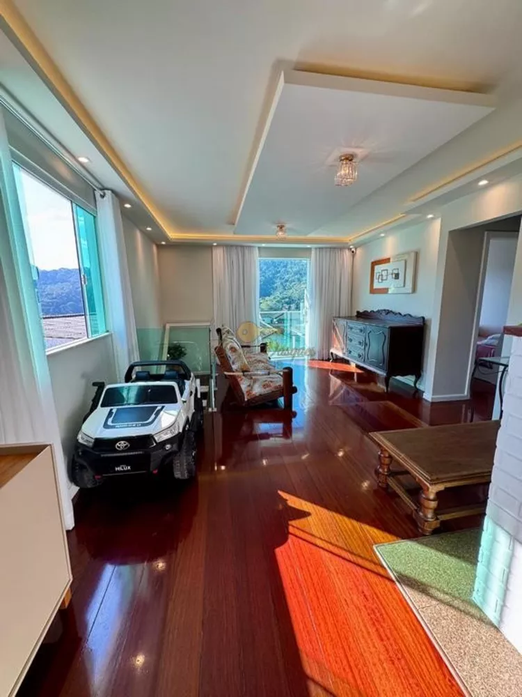 Casa, 4 quartos, 138 m² - Foto 3