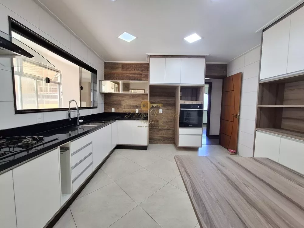 Casa, 3 quartos, 265 m² - Foto 7