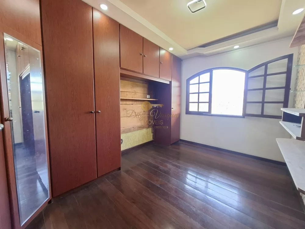 Casa, 3 quartos, 265 m² - Foto 16