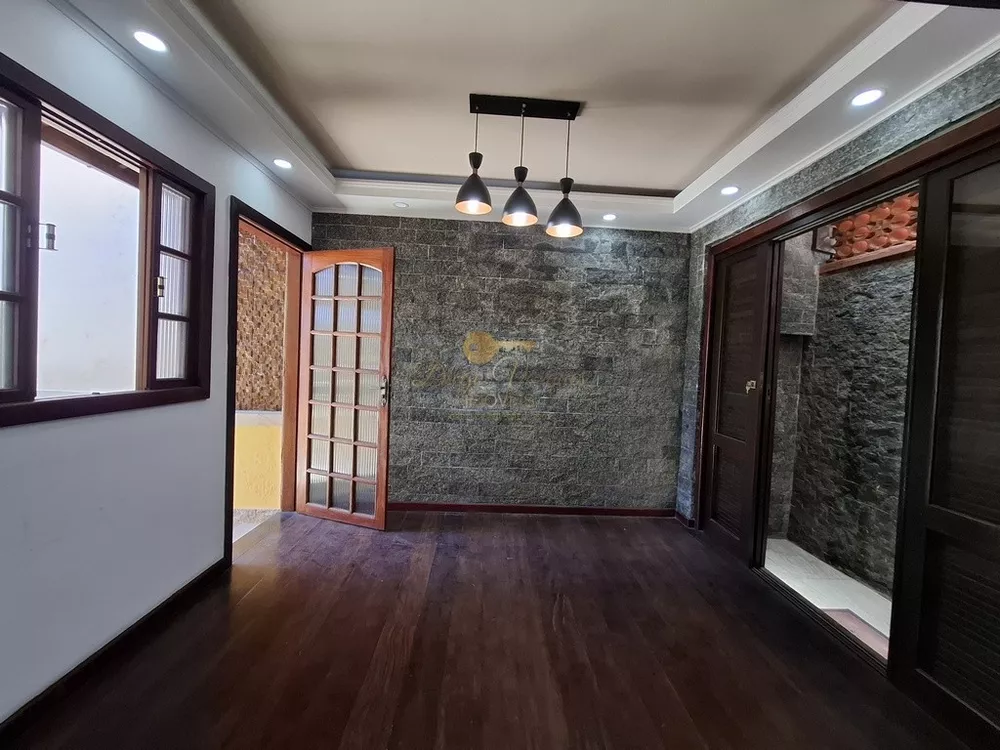 Casa, 3 quartos, 265 m² - Foto 14