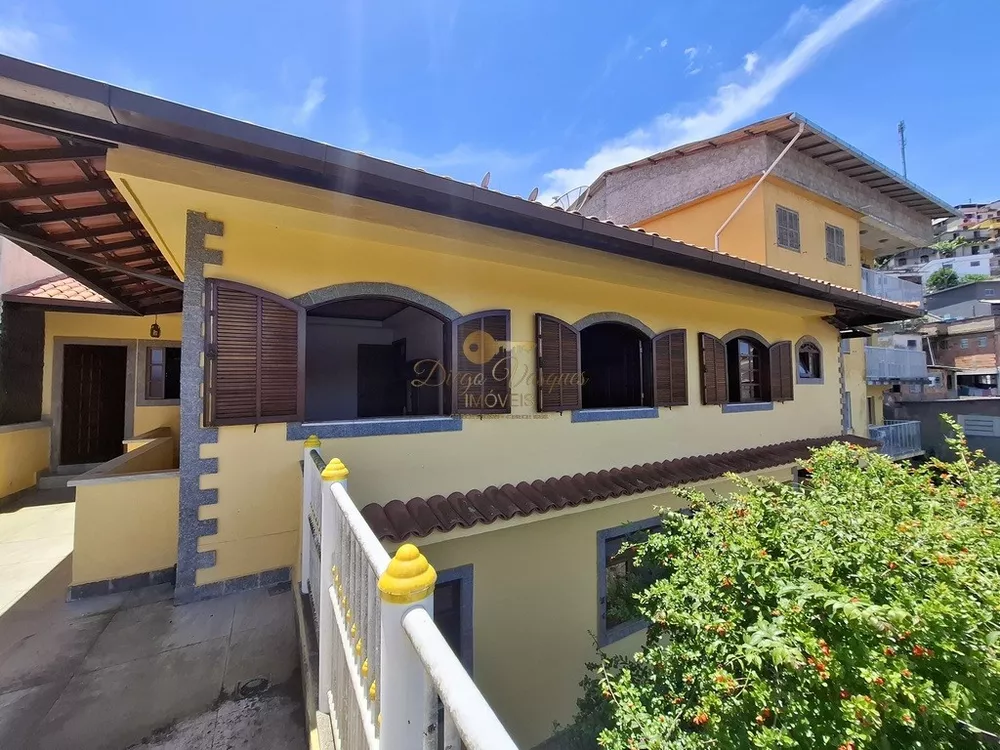 Casa, 3 quartos, 265 m² - Foto 1
