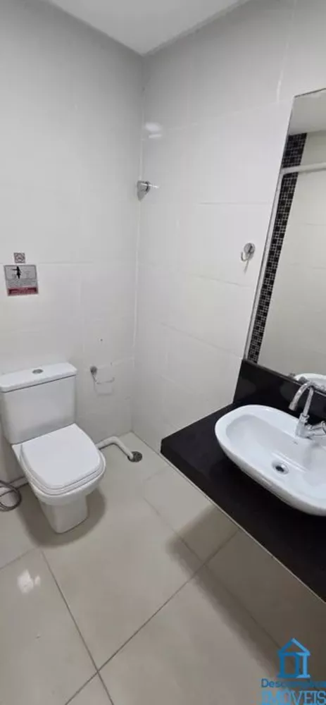 Prédio Inteiro para alugar com 5 quartos, 130m² - Foto 3