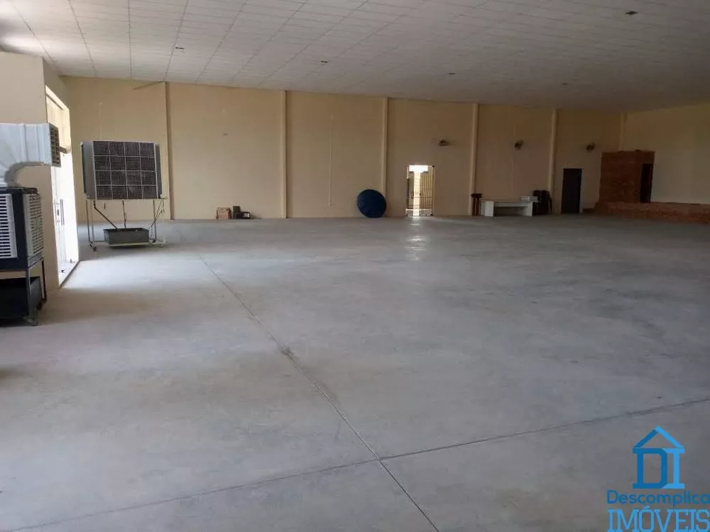 Depósito-Galpão-Armazém para alugar com 5 quartos, 1500m² - Foto 2