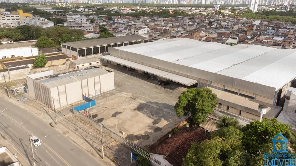 Depósito-Galpão-Armazém para alugar com 10 quartos, 13200m² - Foto 1