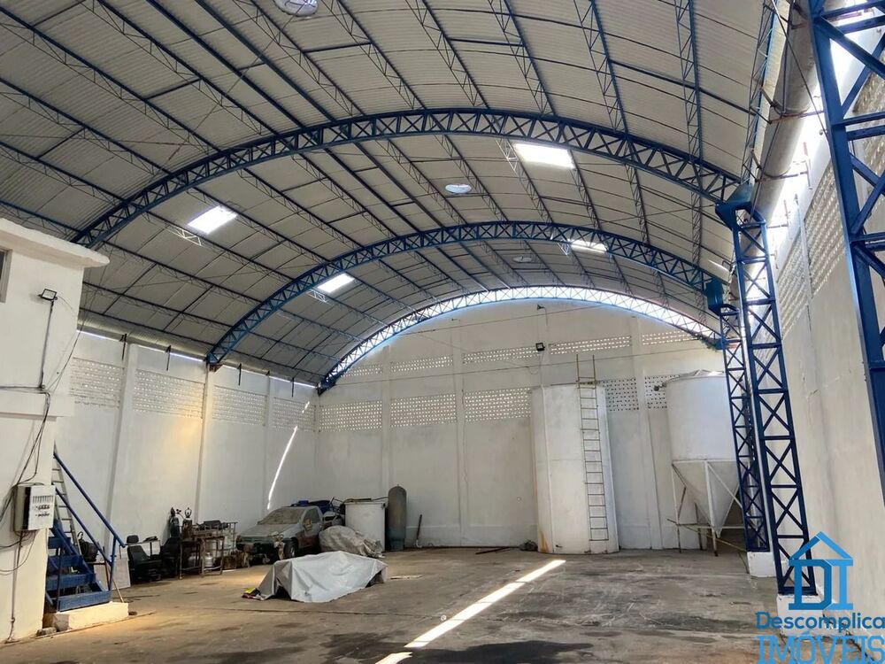 Depósito-Galpão-Armazém para alugar com 5 quartos, 450m² - Foto 1