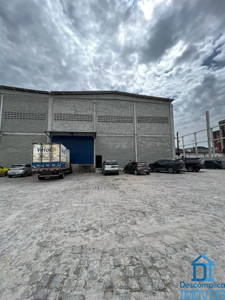 Depósito-Galpão-Armazém para alugar com 2 quartos, 1300m² - Foto 1