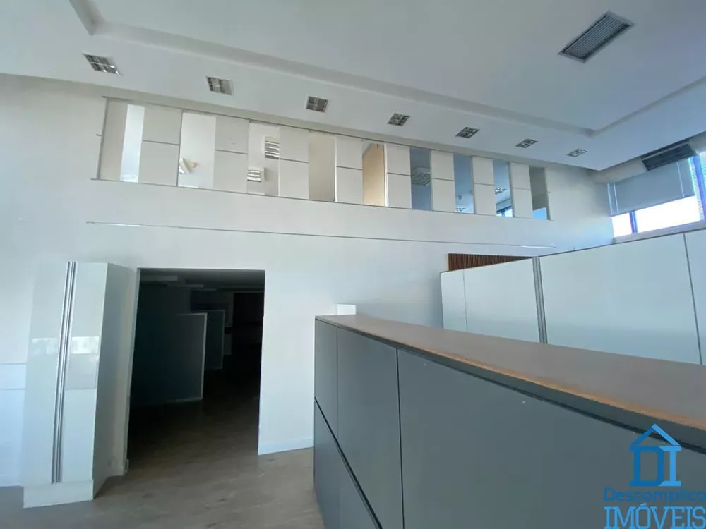 Conjunto Comercial-Sala para alugar com 10 quartos, 192m² - Foto 2