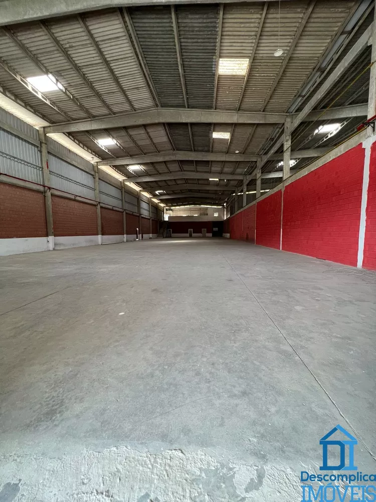 Depósito-Galpão-Armazém para alugar com 1 quarto, 2500m² - Foto 1