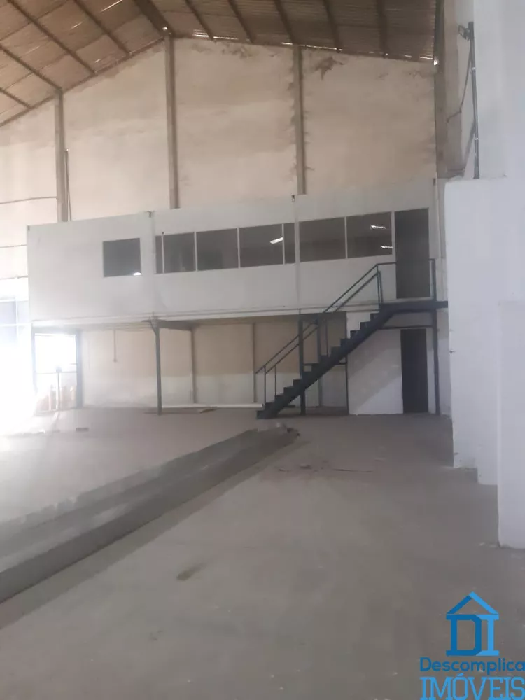 Depósito-Galpão-Armazém para alugar com 2 quartos, 2200m² - Foto 2