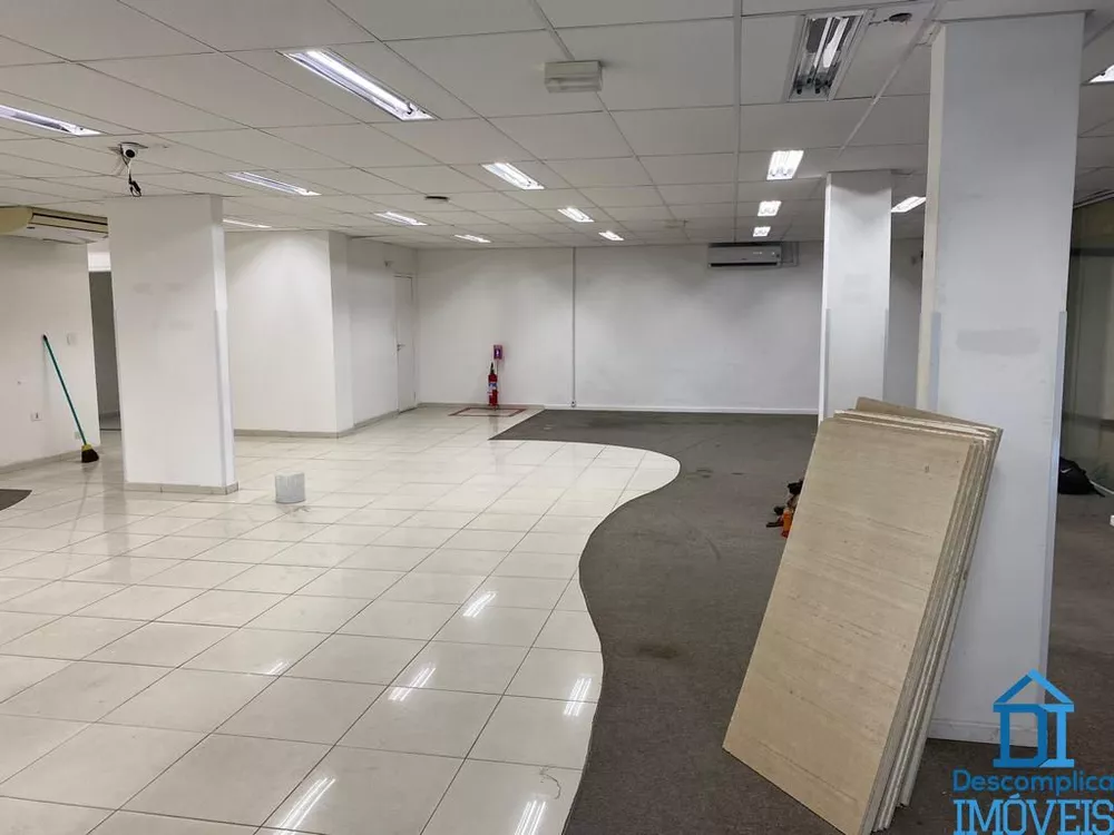 Prédio Inteiro para alugar com 12 quartos, 731m² - Foto 1