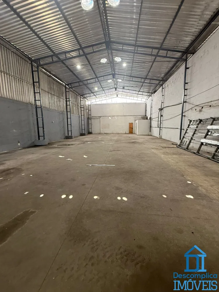 Depósito-Galpão, 330 m² - Foto 2