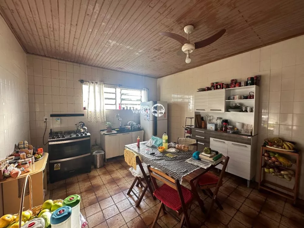 Casa à venda com 3 quartos, 115m² - Foto 2