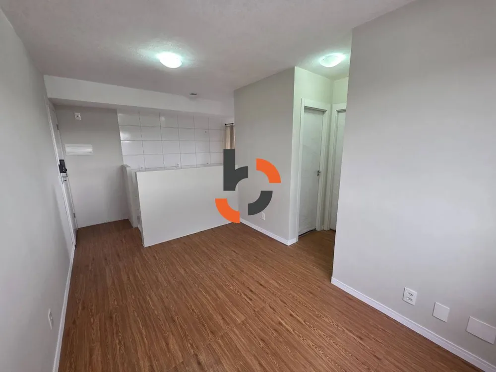 Apartamento, 2 quartos, 42 m² - Foto 2