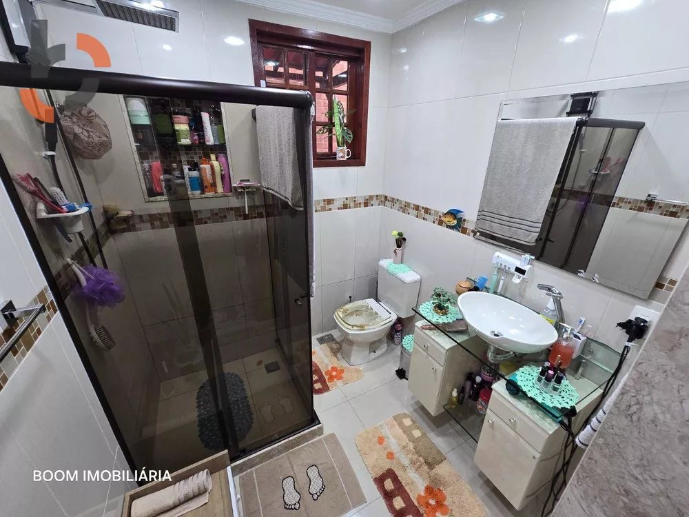 Casa, 3 quartos, 213 m² - Foto 9