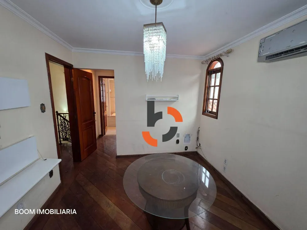 Casa, 6 quartos, 233 m² - Foto 31