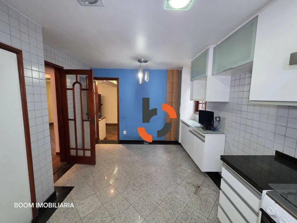 Casa, 6 quartos, 233 m² - Foto 15