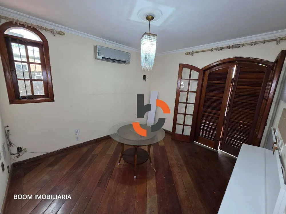 Casa, 6 quartos, 233 m² - Foto 29