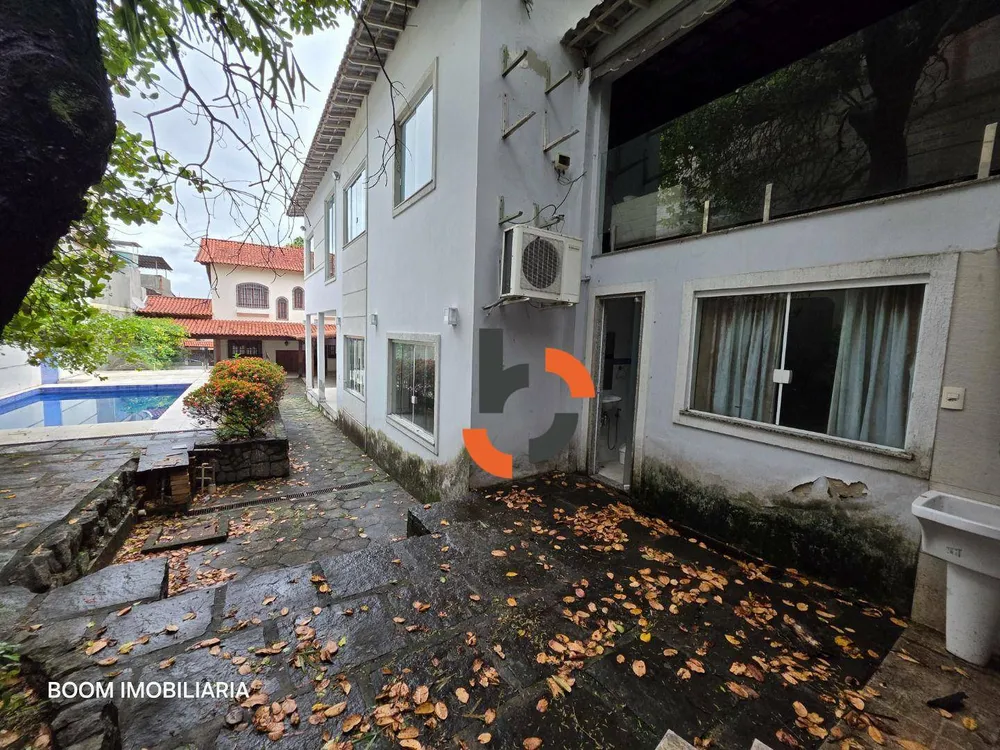 Casa, 6 quartos, 233 m² - Foto 47