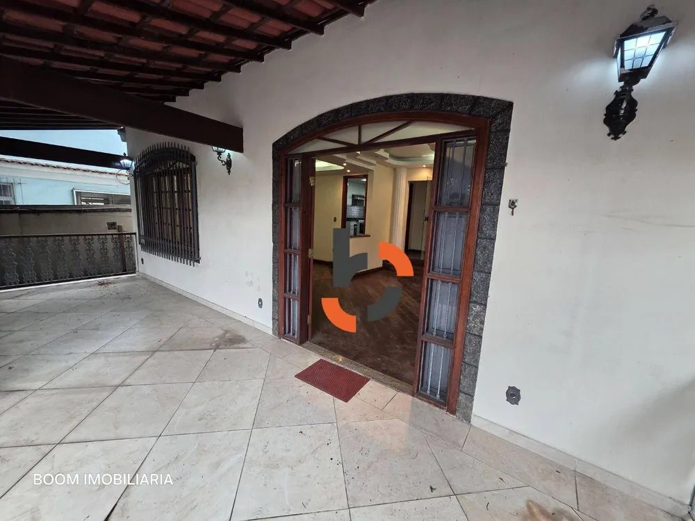 Casa, 6 quartos, 233 m² - Foto 5