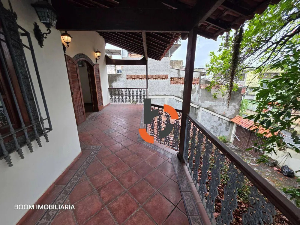 Casa, 6 quartos, 233 m² - Foto 38