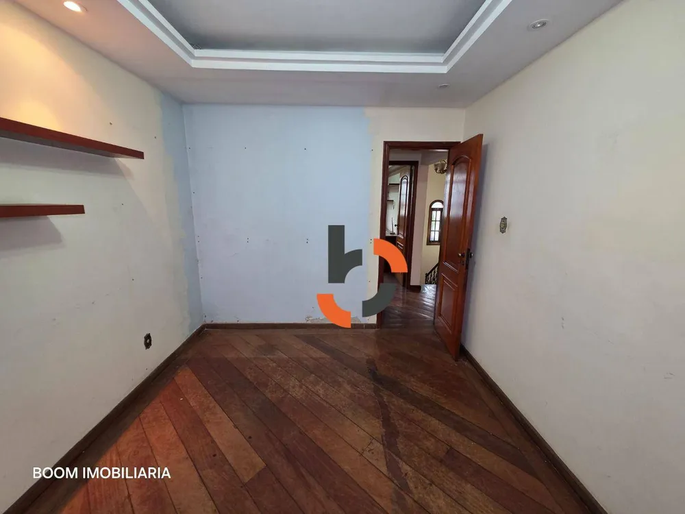 Casa, 6 quartos, 233 m² - Foto 28