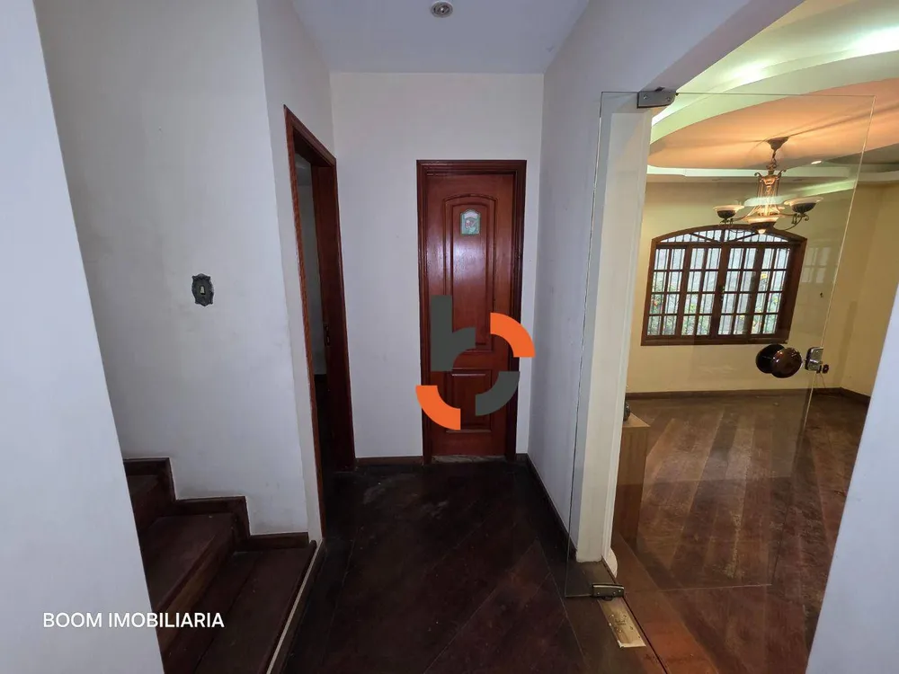Casa, 6 quartos, 233 m² - Foto 8