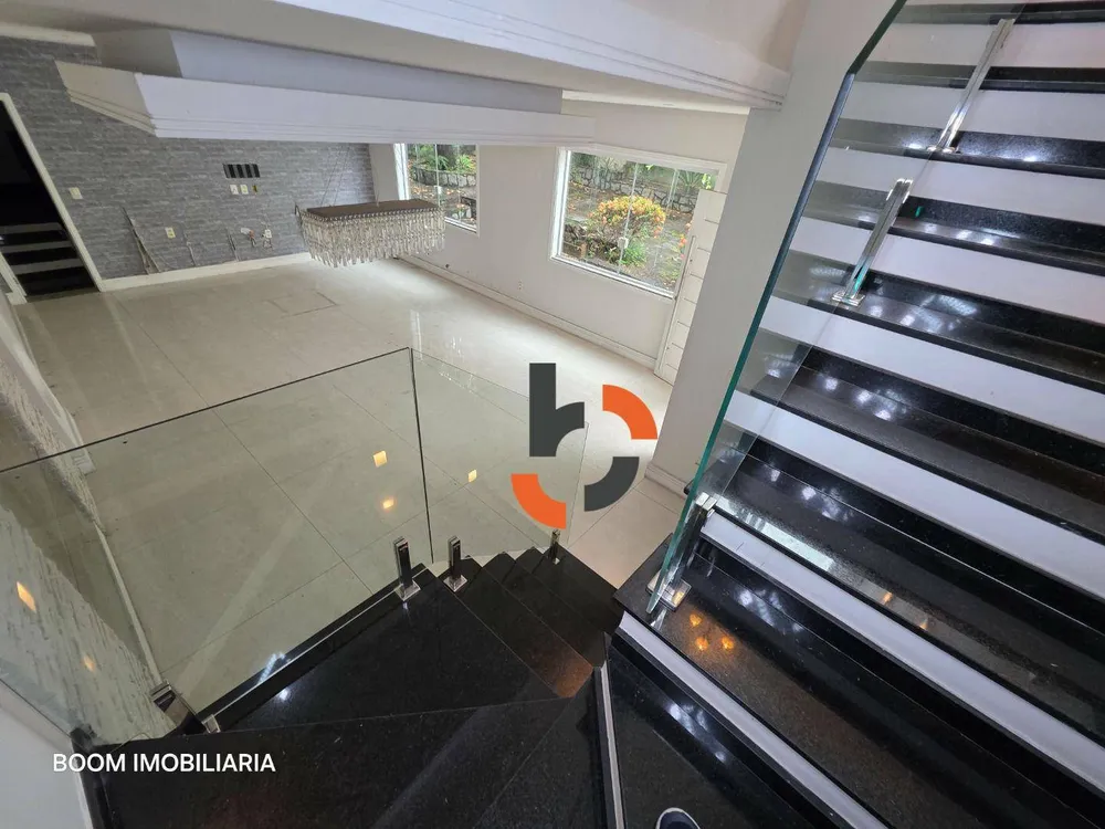 Casa, 6 quartos, 233 m² - Foto 69