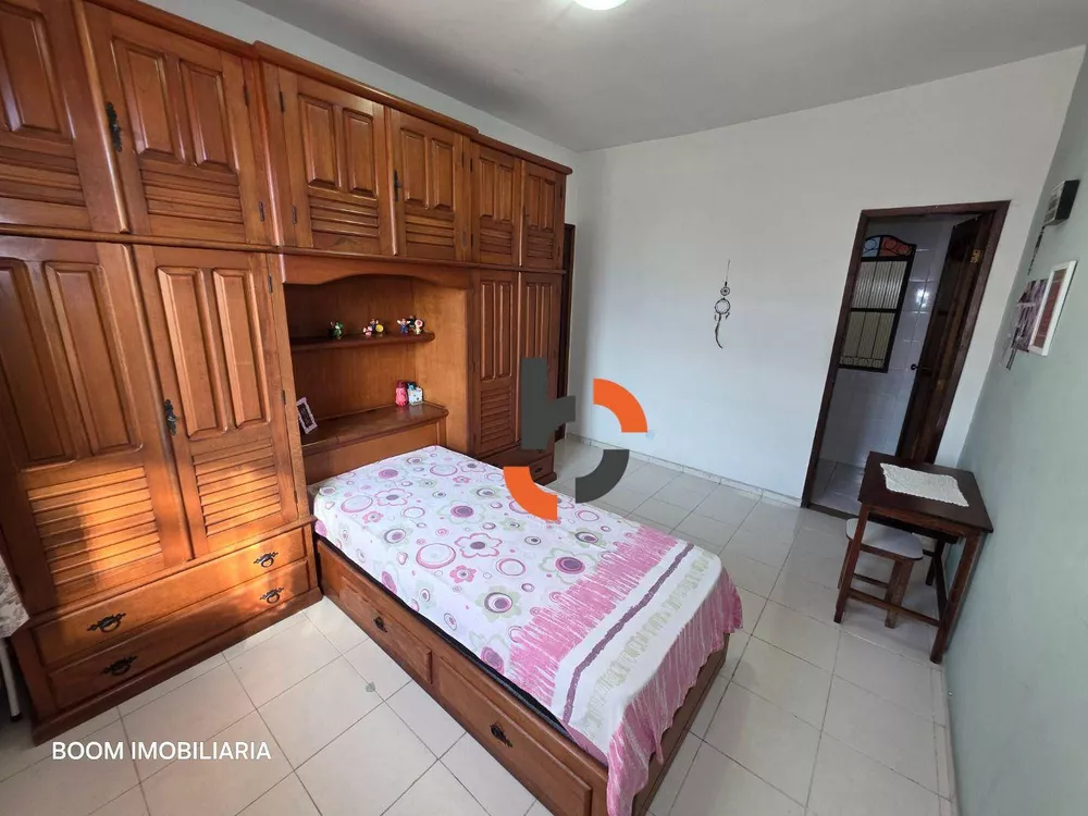 Casa, 5 quartos, 300 m² - Foto 31