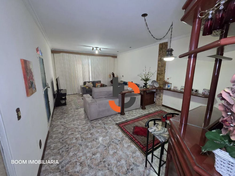 Casa, 5 quartos, 300 m² - Foto 17
