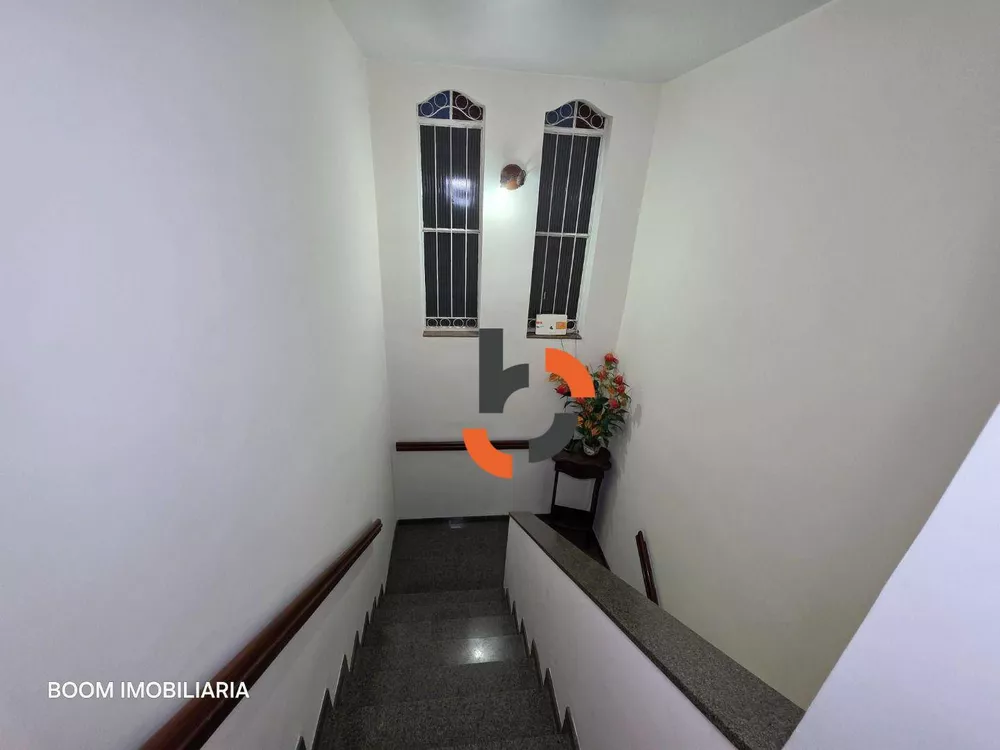 Casa, 5 quartos, 300 m² - Foto 20