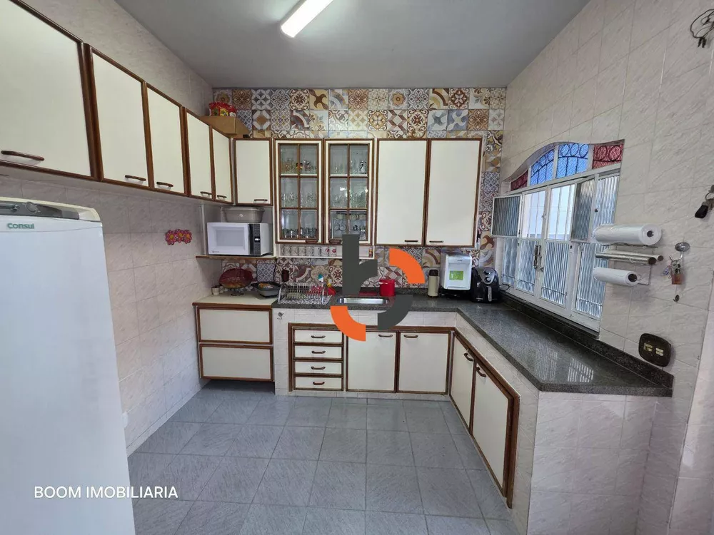 Casa, 5 quartos, 300 m² - Foto 7