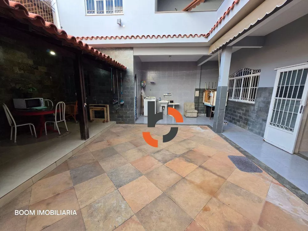 Casa, 5 quartos, 300 m² - Foto 5