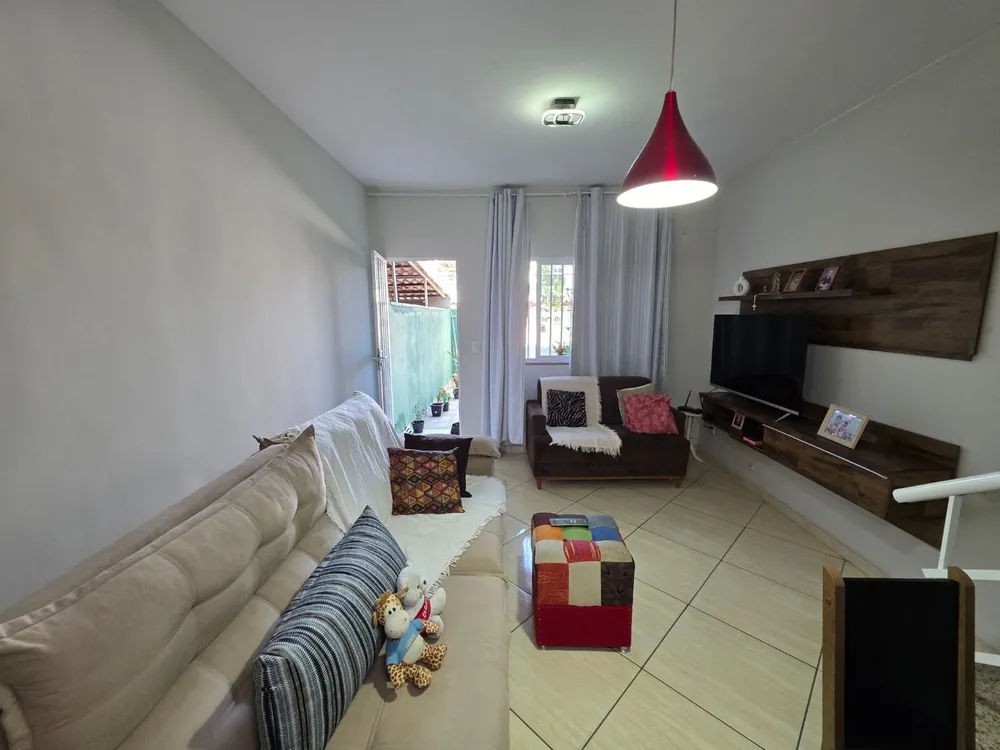 Casa, 2 quartos, 75 m² - Foto 1