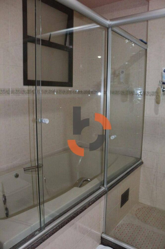Apartamento à venda com 4 quartos, 328m² - Foto 1