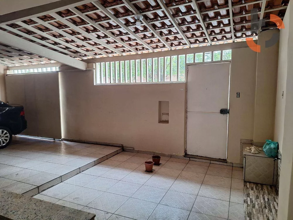 Casa, 3 quartos, 197 m² - Foto 4